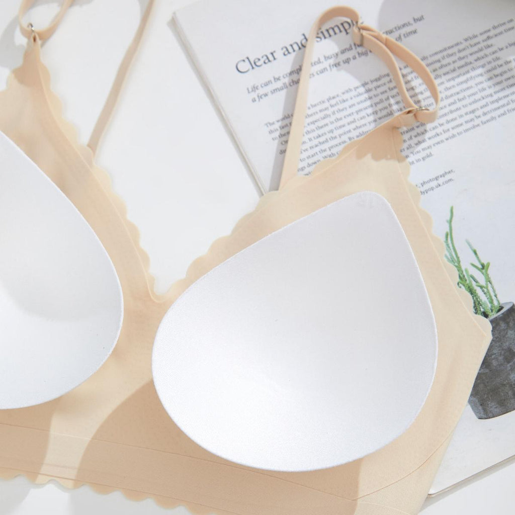 Scalloped Edge Wireless Bra | 3D Support Cups with Removable