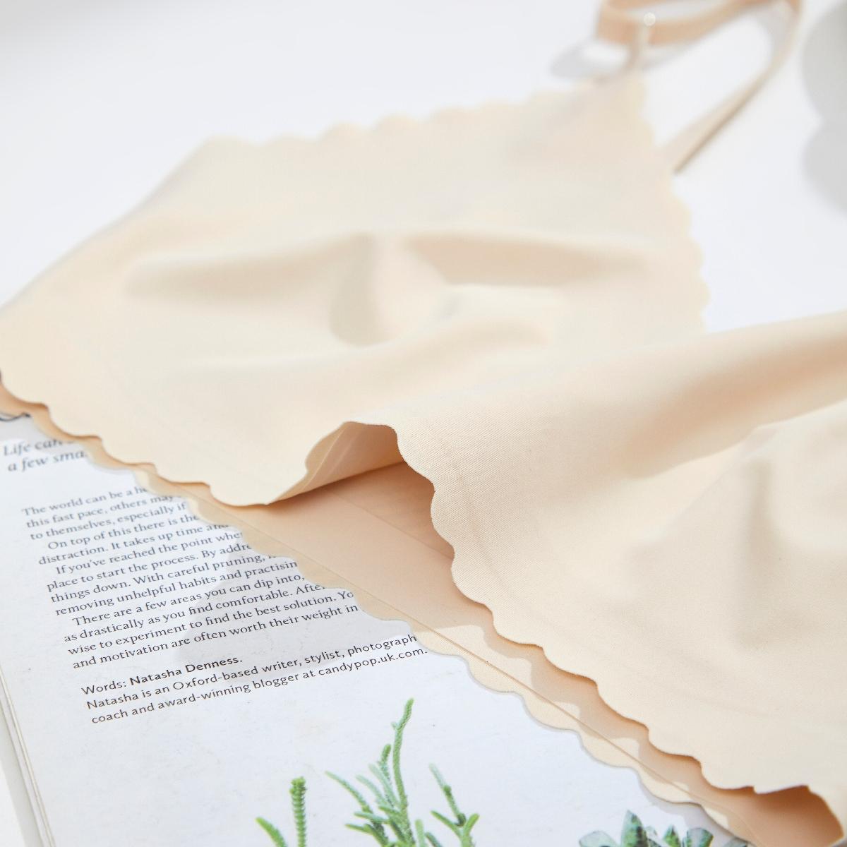 Scalloped Edge Wireless Bra | 3D Support Cups with Removable